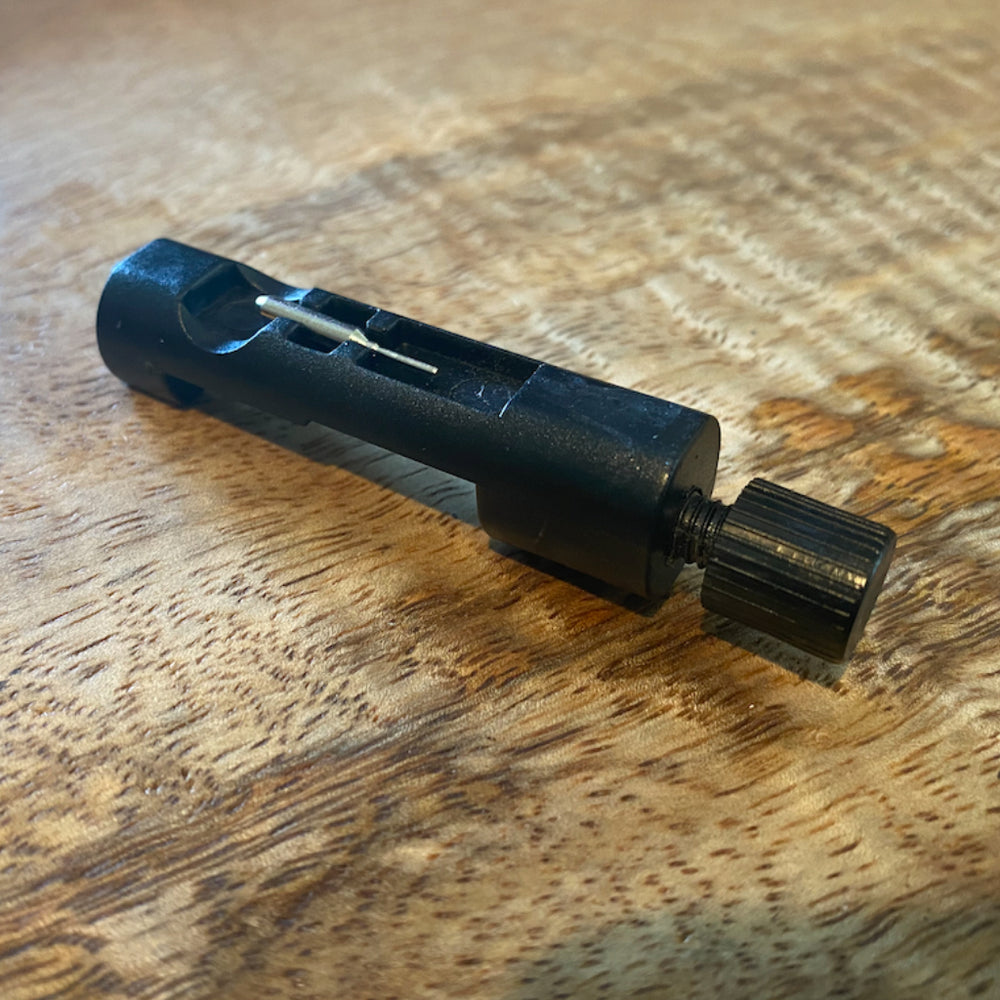 link removal tool backside showing extra pin
